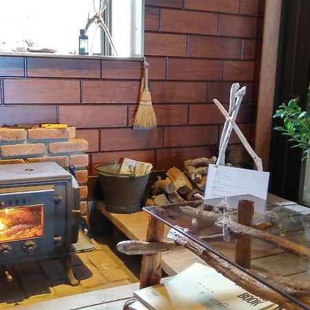 Amakusa West Coast Backpackers Fu-Raibou Pansiyon Dış mekan fotoğraf