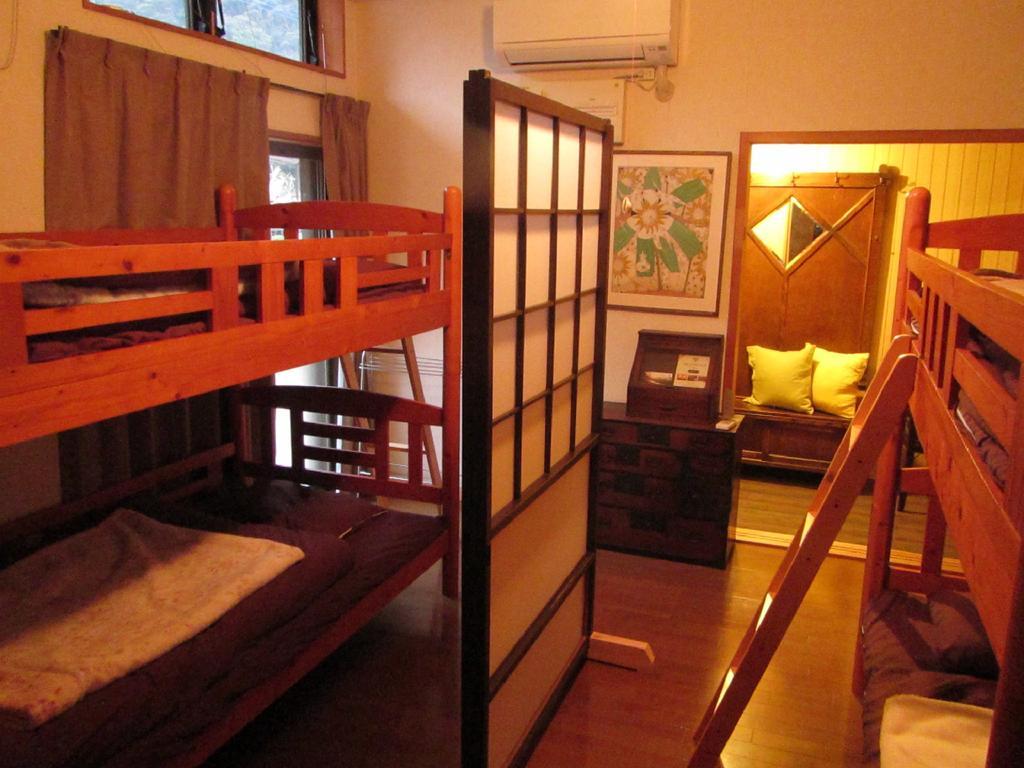 Amakusa West Coast Backpackers Fu-Raibou Pansiyon Dış mekan fotoğraf